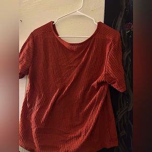 red knit shein tshirt